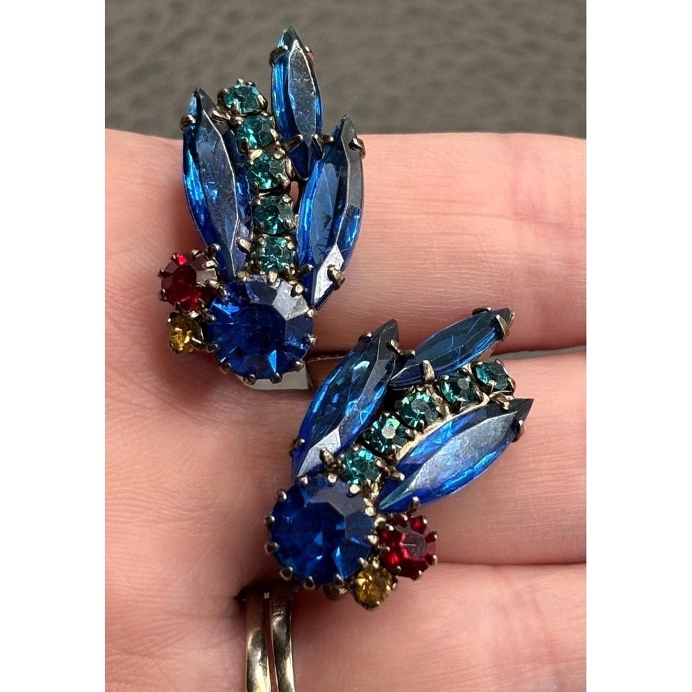 Vintage High End Quality Rhinestone Earrings Blue Crystal Clip-On Silver Tone